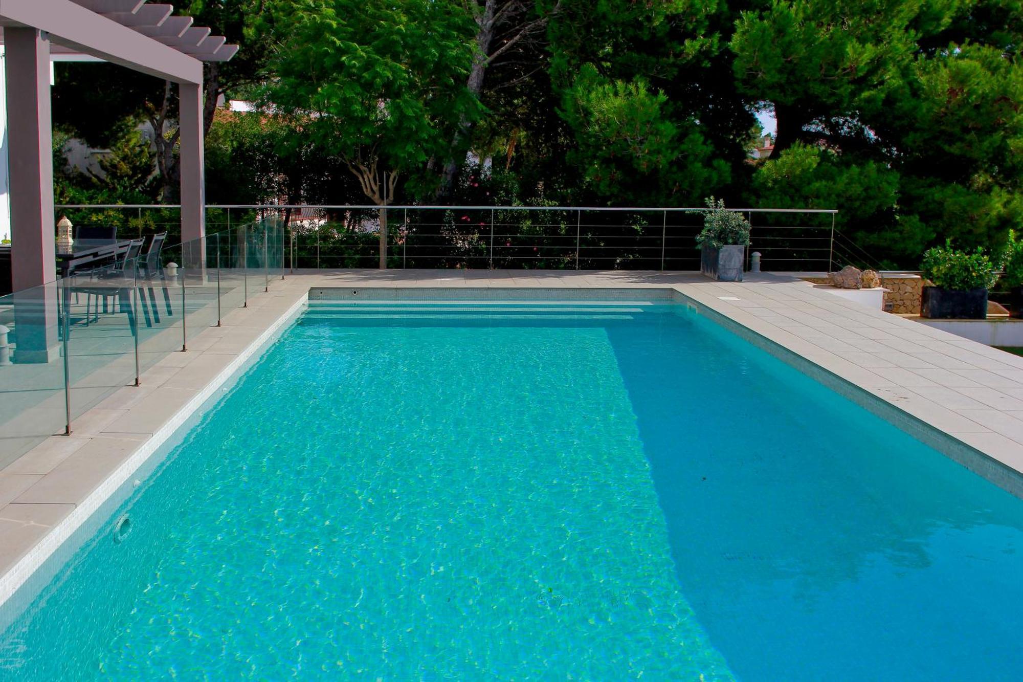 V196 Villa Brisa By Menorcarentals Villas Son Bou Eksteriør billede
